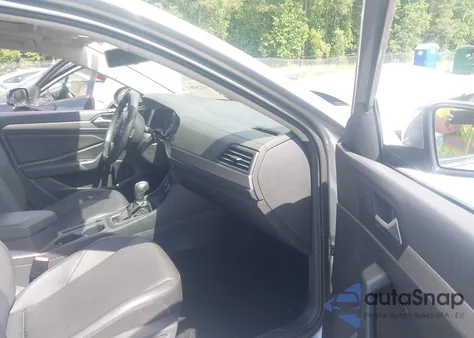 2020 Volkswagen Jetta 1.4T R-Line/1.4T S/1.4T Se from USA, damaged, VIN 3VWCB7BU3LM003750